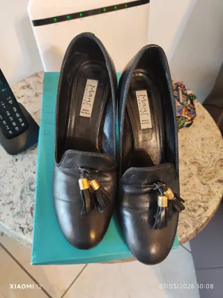 Mocassini tacco Mani nero oro