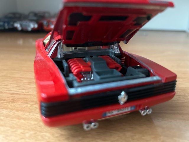 Ferrari Testarossa 1/24 Burago Rojo