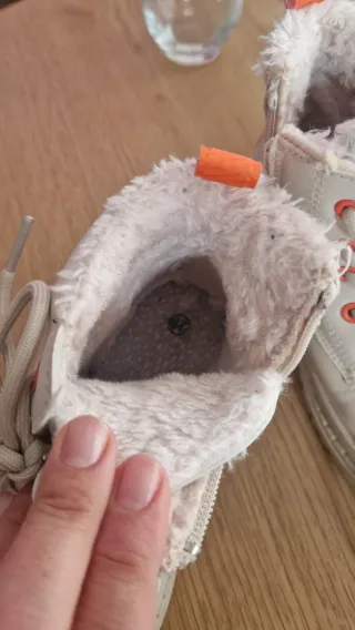 Botines forrados talla 29