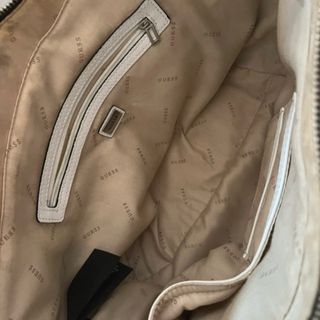 Bolso Guess Negro y Azulado Grande