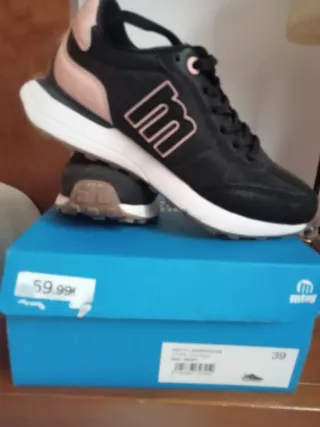Zapatillas MTNG Negras y Rosas Talla 39