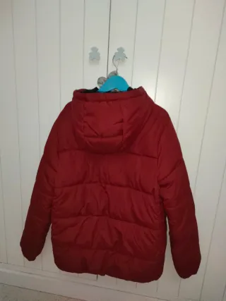 Chaqueta acolchada roja niño