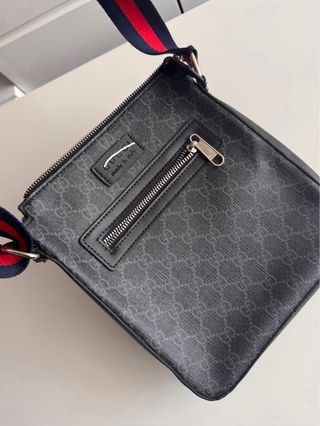 Bandolera Gucci GG Negra y Gris