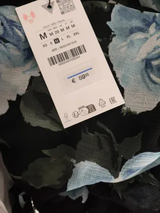 Vestido largo Zara flores Talla S/M nuevo