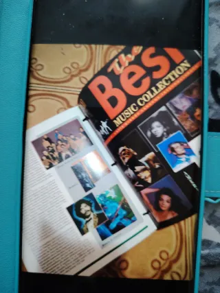 Raccolta 21 pezzi  musicassette The Best e fascico