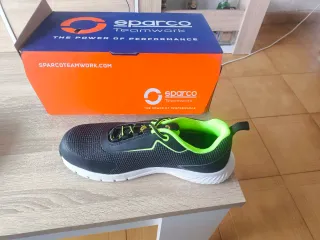 Zapatillas Sparco Seguridad Negras y Verdes
