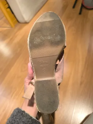 Sandalias cuña beige y rosa