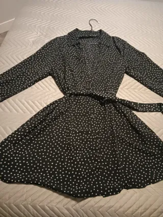 Vestido camisero lunares negro y blanco