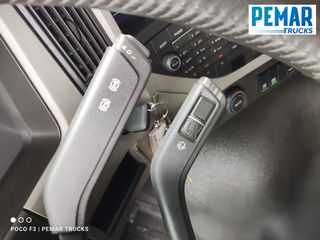 VOLVO FM 370 SEMITAUTLINER 18T EURO 6