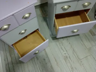 Dos mesitas madera maciza