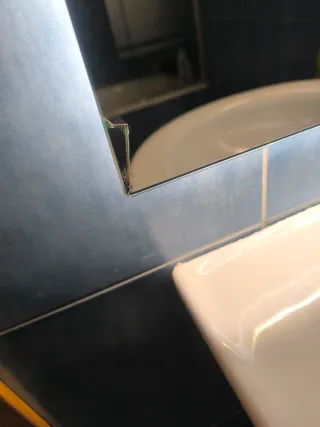 Espejo de baño moderno