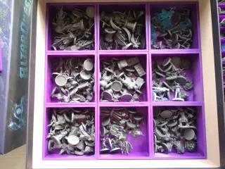 Altar Quest Juego de Mesa y expansiones más extras