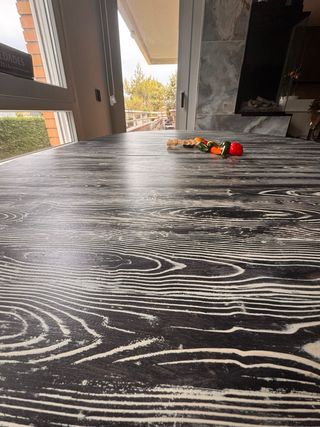 Antigua Mesa Nogal S xix TOTALMENTE RESTAURADA .