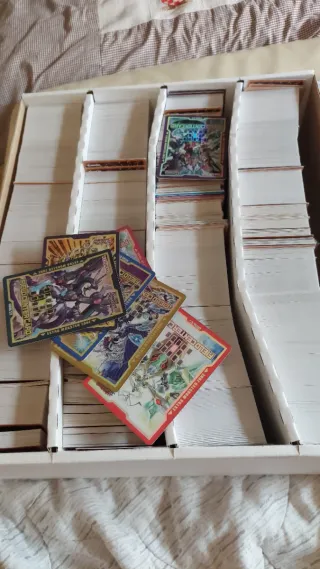 Lotto 500 Carte Yu-Gi-Oh!