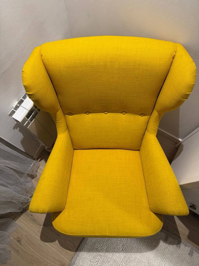 Sillón orejero Skiftebo amarillo