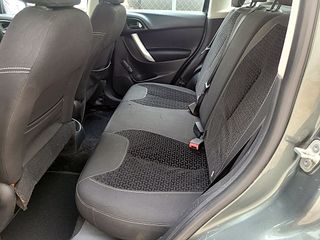 Citroen C3 1.4 HDI, climatizador, regulador veloc