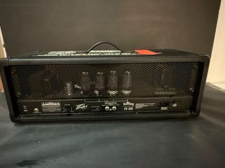 Amplificador Peavey ValveKing VK100