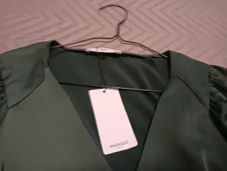 Vestido verde con botones