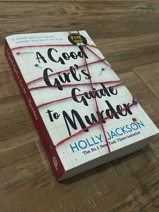 Libro A good girl’s guide to murder