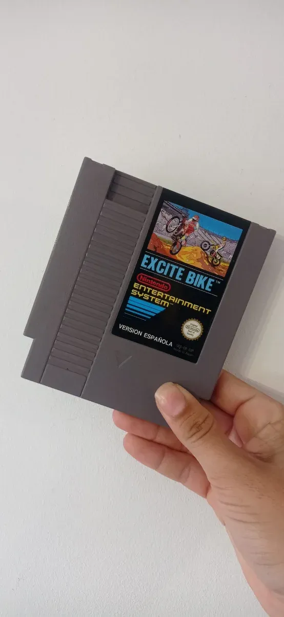 Excite Bike Nintendo NES Versión Española