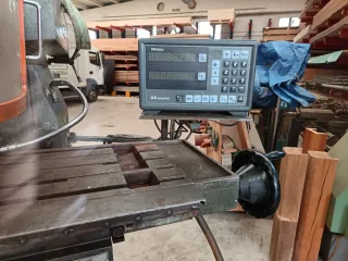 FRESADORA METAL FEXAC UMS