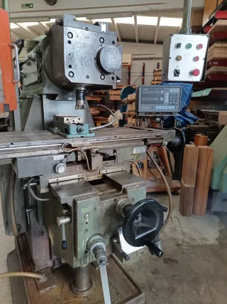 FRESADORA METAL FEXAC UMS