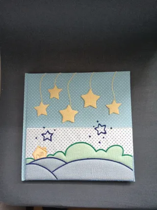 NUEVO Álbum de bebé con estrellas y casa