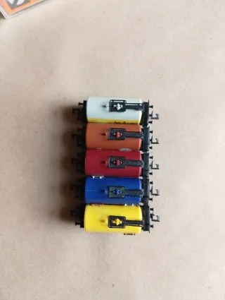 Lote 5 vagones ARNOLD