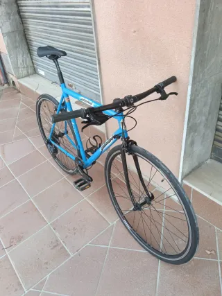 Bicicleta Urbana Unlimited Roubaix