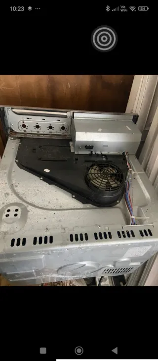 Vitrocerámica Placa y horno eléctrico bien cuidado