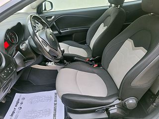 Alfa Romeo MiTO 1.3 JTD, clima, llantas 16", bluet