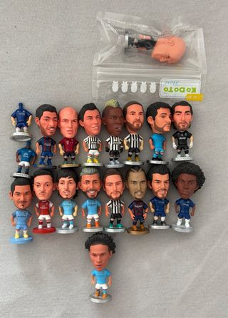 Lottazione di figurine di calcio da collezione
