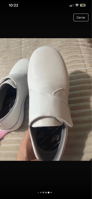 Zuecos Profesionales Blancos