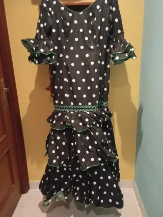 Vestido Flamenco, Sevillanas talla 42-44 todos