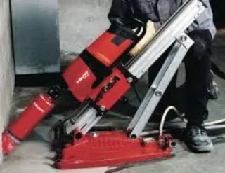 Perforadora Hilti hormigón + 6 brocas