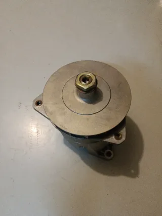 Alternador Bosch 28V 70/140A 0120689587