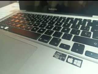 MacBook Pro 13.3” i5 | 16GB RAM | Win 11 + MacOS