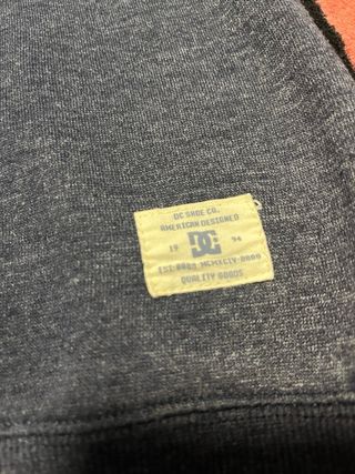 Jersey DC chico azul y rojo sin estrenar