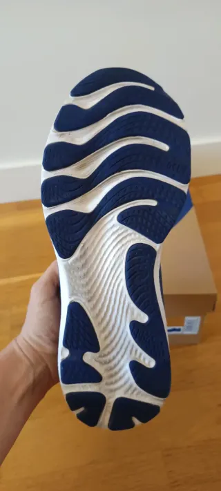 Zapatillas Asics GEL CUMULUS 24  Running Hombre.