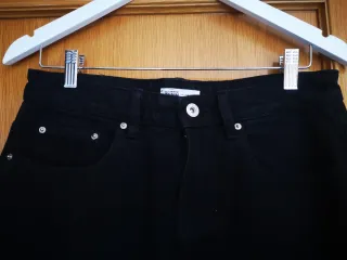 Minifalda vaquera negra Zara Talla L