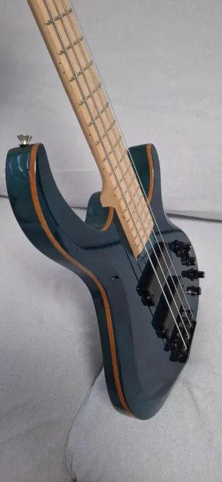 Bajo Marcus Miller M2 TBL