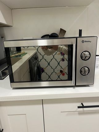 Microondas Balay plateado