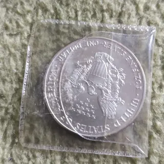 Lote 2 Monedas Plata Canadá y EEUU 1993-2002