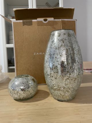 Jarrón y portavelas Zara Home Plateados