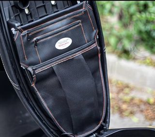 Bolsa organizadora bajo asiento moto