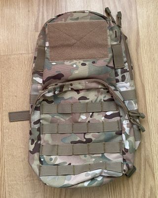 Chaleco Táctico y Pouches Multicam. Airsoft