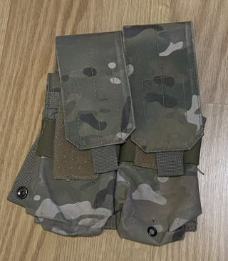 Chaleco Táctico y Pouches Multicam. Airsoft