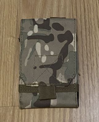 Chaleco Táctico y Pouches Multicam. Airsoft
