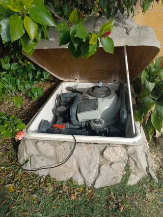 Caseta depuradora piscina imitación roca