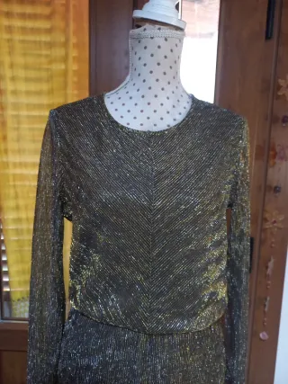 Vestido fiesta dorado brillante